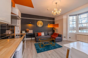 Amazing 2 Bedroom Flat Next To Brighton Beach Sleep 6